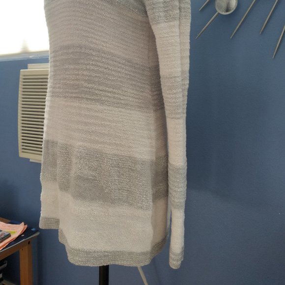 Calvin Klein tunic top - Picture 2 of 6